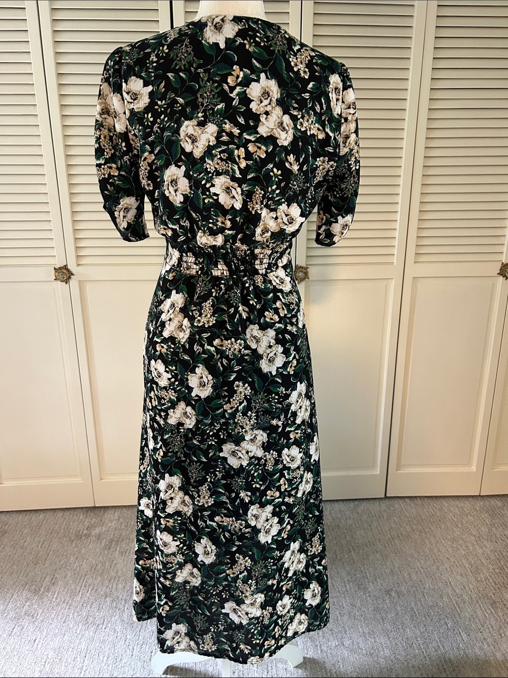 Astr Black Floral V-Neck Midi Dress with White Flowers and Green Leaves - Picture 8 of 8